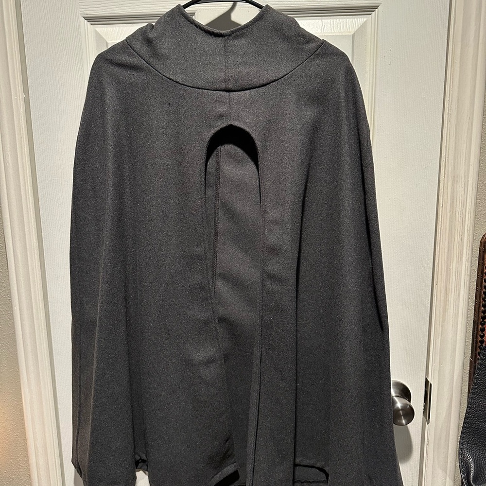 Elegant Gray Women's Cape Coat